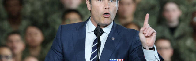 Хегсет: США ударили по катерам наркоторговцев в Тихом океане