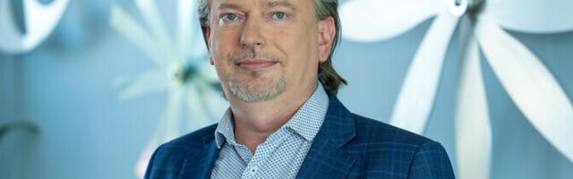 Бывший журналист ERR Артур Аукон покинул должность медиаруководителя партии Eesti 200