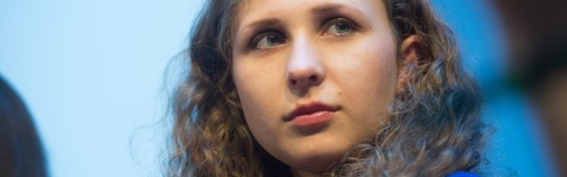 Участниц Pussy Riot подозревают в наезде на полицейского
