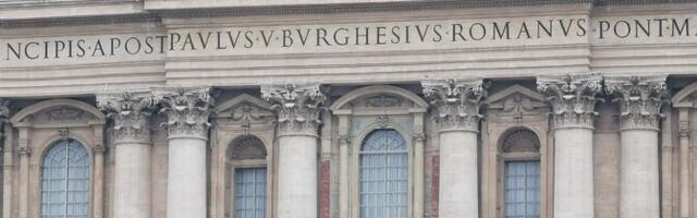 До избрания преемника папы Римского Церковью будет управлять Коллегия кардиналов