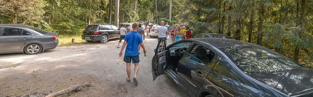 Несмотря на коронавирус парковка в Нарва-Йыэсуу станет платной с 15 мая