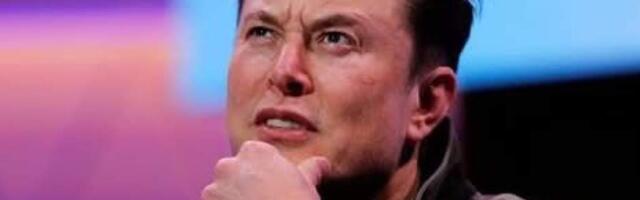 За Илоном Маском установили слежку