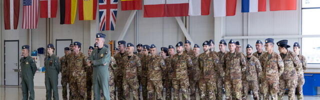 ФОТО: охранять небо над странами Балтии начали итальянские истребители F-35