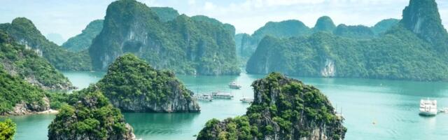 Не надо ждать следующего лета: вот куда ехать в ноябре, чтобы было +30 и недорого