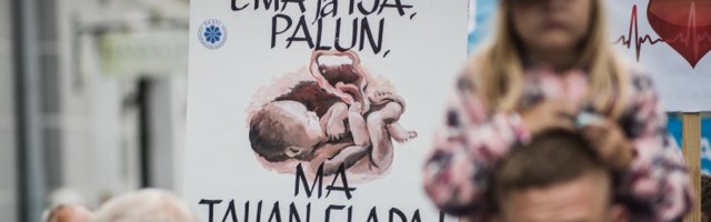 Рийгикогу выделяет более 140 000 евро крышевых денег движению против абортов