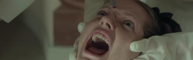 Превращается в тыкву. Почему кинокритик не согласен с определением „комедия“, которое дали фильму „Гадкая сводная сестра“ наши прокатчики?