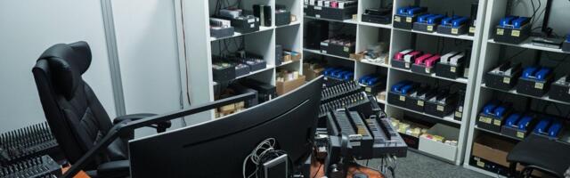 ФОТО | В ходе международной операции задержан мужчина, подозреваемый в поджоге и вымогательстве в Ласнамяэ 