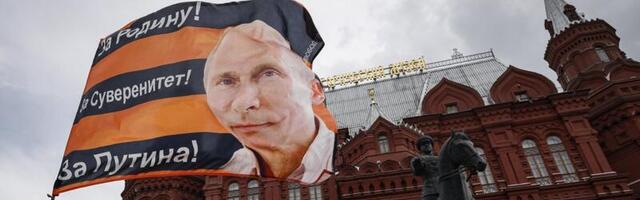 МНЕНИЕ | Президент Всея Руси. Как Владимир Путин венчался на царство в тени Алексея Навального 