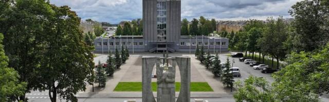 Глава фракции Restart Kohtla-Järve намерен распространять рекламу в муниципальных учреждениях