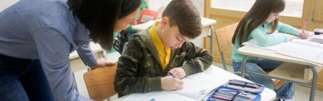 Дефицит педагогов вынуждает нарвские власти идти в обход действующих правил