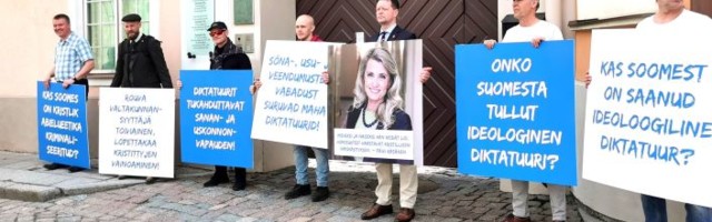 Пикет у финского посольства: гонения на критиков содомии могут начаться и в Эстонии