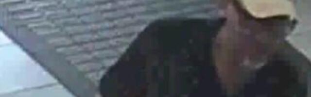 ФОТО | Мужчина открывает припаркованные автомобили и крадет вещи. Полиция просит помощи