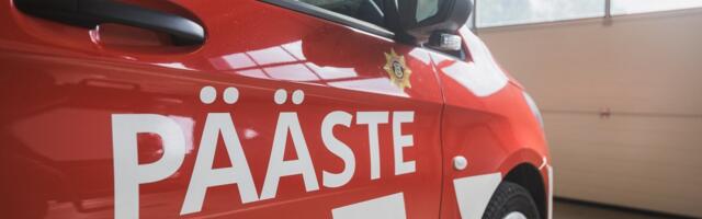 В Ласнамяэ горит завод по производству строительной химии