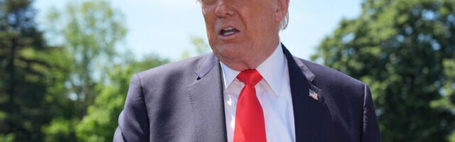 Трамп вводит 25-процентные пошлины на автомобили из ЕС