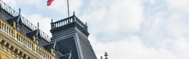 Австрия намерена ввести запрет на ношение исламских головных платков в школах