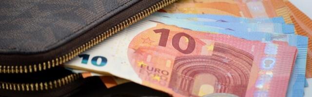 Банк Эстонии рекомендует держать дома запас наличных