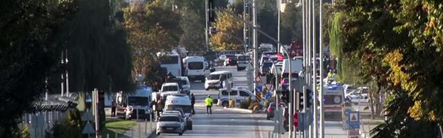 В Анкаре у здания аэрокосмической компании произошел теракт. Есть погибшие и раненые