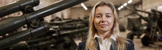 Молодой политик нацелилась на пост министра обороны. «Пускай Певкур идет в партийный офис и стыдится»