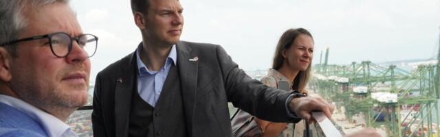 Топ-чиновник перешел в частную компанию в той же отрасли. «Конфликта интересов нет»