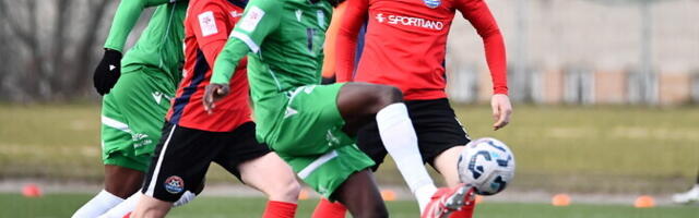 ЧЭ по футболу: "Левадия" дома обыграла нарвский "Транс"