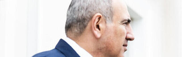 Пашинян заявил о предотвращении попытки вооруженного захвата власти в Армении