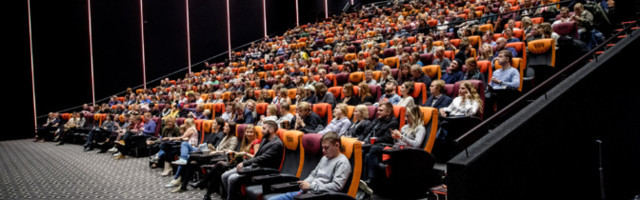 Ограничения по числу посетителей в театрах и кинотеатрах начнут действовать с 28 ноября