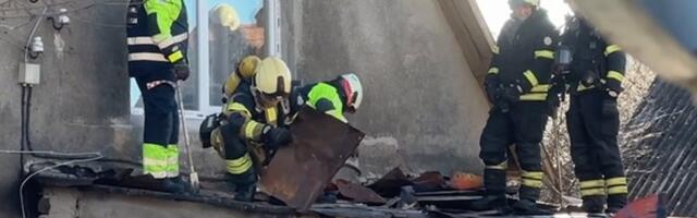 ФОТО И ВИДЕО | При пожаре в жилом доме погибли два человека