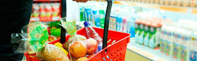 Нарвитянка предлагает меры по противодействию коронавирусу: нужны только большие продуктовые корзины-тележки!