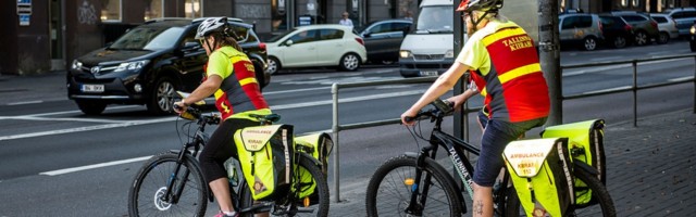 Хорошие новости: В Таллине вновь начинает работу велосипедный патруль скорой помощи