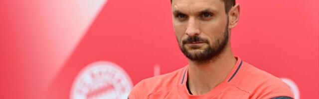 Вратарь „Баварии“ Свен Ульрайх сообщил о трагической смерти 6-летнего сына