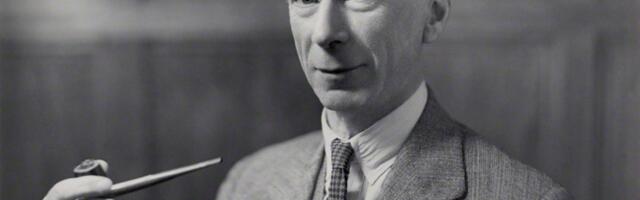 Говорил ли Бертран Расселл: „Никогда не критикуйте супругу за отсутствие интеллекта. Может быть, именно это помешало ей выбрать мужа получше“?