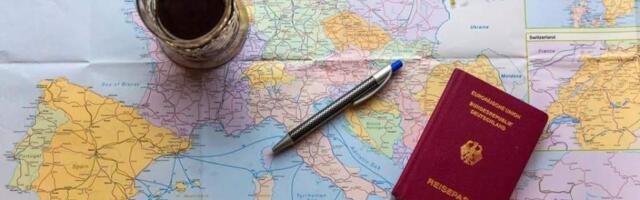 США впервые выбыли из топ-10 «сильнейших» паспортов мира