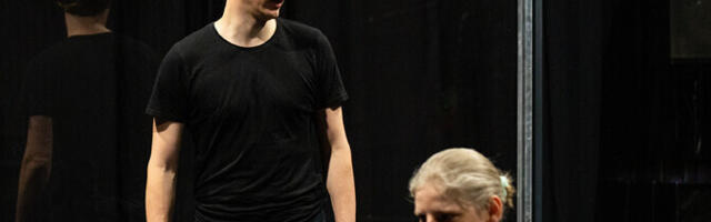 В театре Must Kast готовятся к премьере спектакля "Следы между нами"