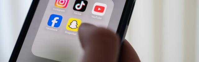 Что происходит с профилями умершего человека в соцсетях и почему цифровое наследство так важно