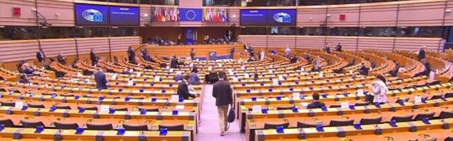 Politico: несколько евродепутатов не задекларировали сумму дополнительного дохода