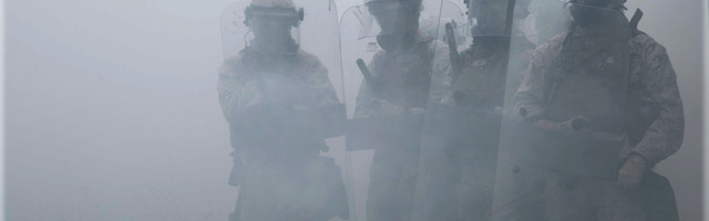 Срочнослужащие сторожевого батальона отработали подавление массовых беспорядков