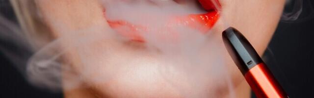 Врачи: вместе с вейпингом среди молодежи распространяются новые и тяжелые заболевания легких