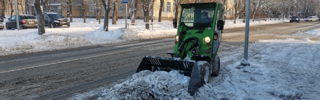Нарва ставит рекорды по вывозу снега