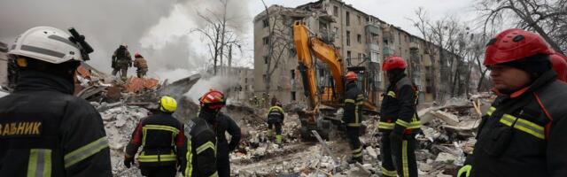 ВОЕННЫЙ ДНЕВНИК (1473-й день) | США допустили смягчение санкций против российской нефти, в Харькове 11 погибших