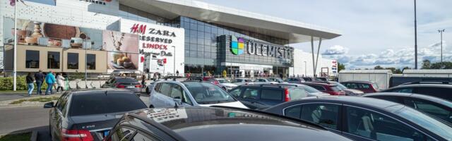 Жители Таллинна стали покупать меньше одежды и техники — неопределенность бьет по кошельку