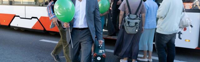 ФОТО | Центристская партия, Eesti 200 и „Правые“ подали свои избирательные списки