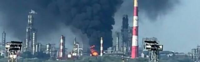 1548-й день войны: украинские беспилотники ударили по НПЗ "Роснефти" в Сызрани
