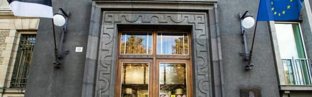 Во втором квартале экспорт услуг вырос на 8%, импорт — на 11%