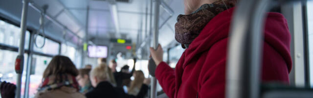 Городские автобусы в Силламяэ останутся бесплатными для всех: дотации на 2026 год увеличены