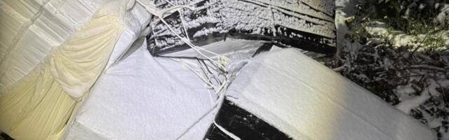 ФОТО | Метеозонды с нелегальными сигаретами из Беларуси залетели и в Латвию