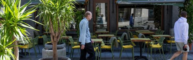 «Пожалуйста, просто принесите пледы!» Прохладная погода сократила пятую часть оборота ресторанов