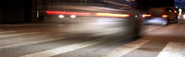 В Таллинне пьяный водитель на автомобиле Bolt сбил пешехода