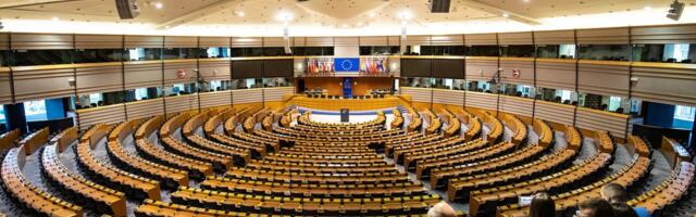 Европарламент утвердил новые правила о бюджетном дефиците ЕС