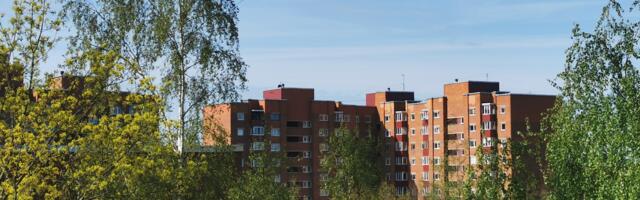 Нарвитяне начали массово выставлять квартиры на продажу