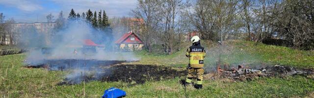 Пожары, утечка газа и трагедия на реке: сводка спасателей Ида-Вирумаа за выходные